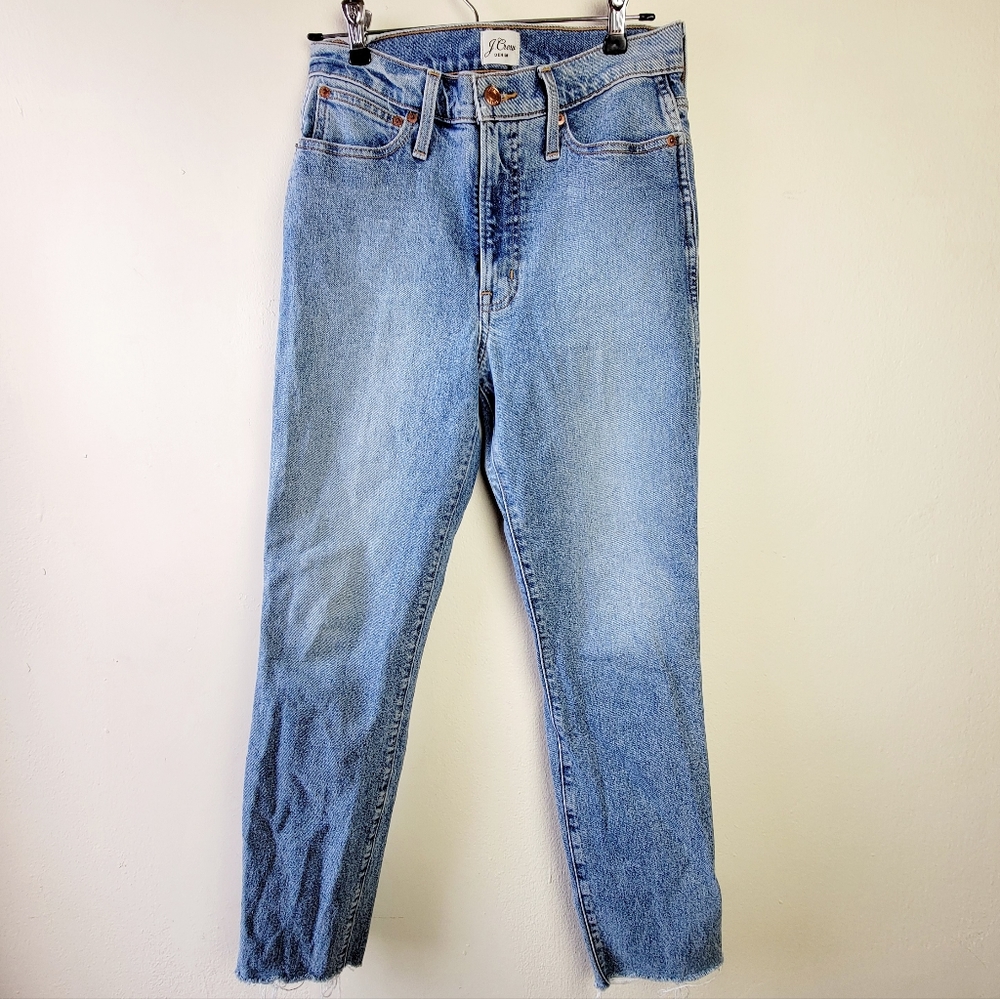 JCrew 10"‎ Vintage Straight Jeans  Raw Hem 27